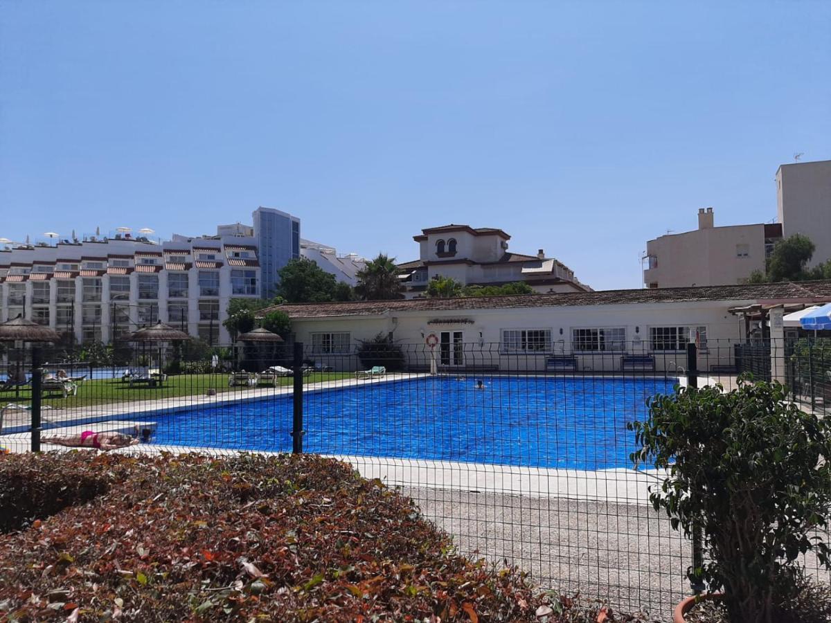 Apartamento Carihuela Park Palace Apartament Sun&Beach Torremolinos Exterior foto